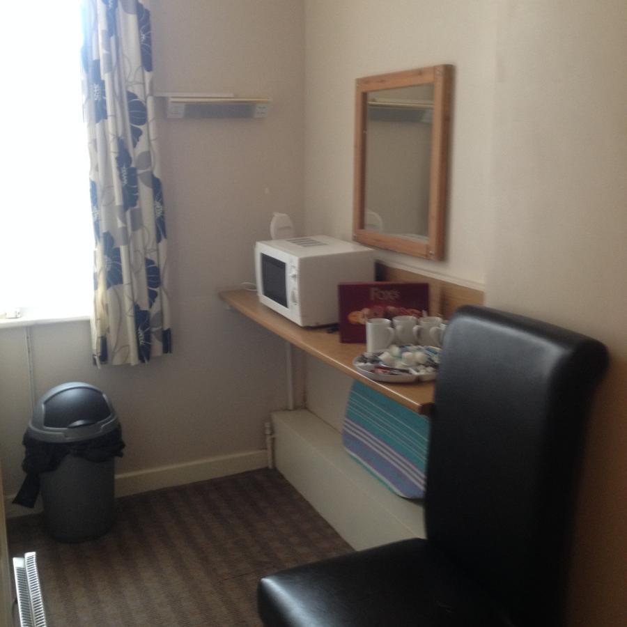Pier View B&B For Families Blackpool Exteriör bild